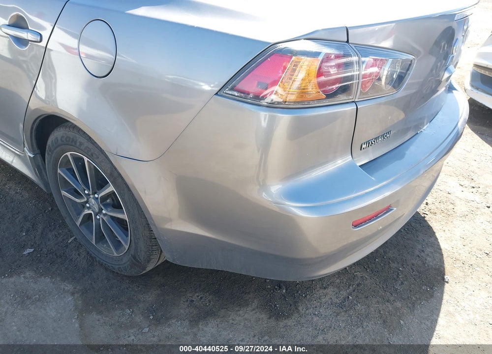 2017 MITSUBISHI LANCER ES VIN: JA32U2FU8HU004805