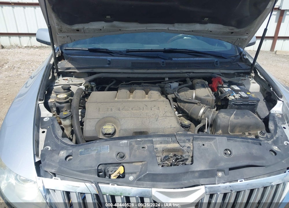 2009 LINCOLN MKS VIN: 1LNHM93R99G622067