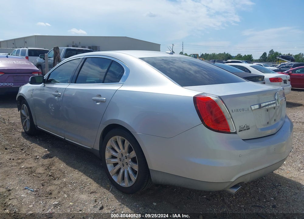 2009 LINCOLN MKS VIN: 1LNHM93R99G622067