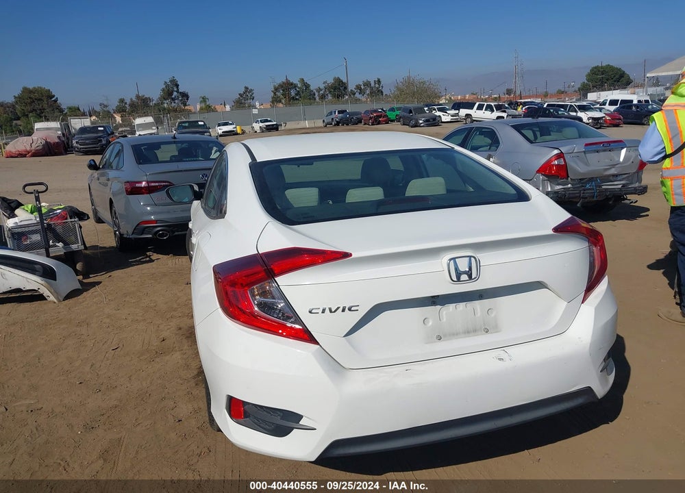 2016 HONDA CIVIC LX VIN: 2HGFC2F55GH550088