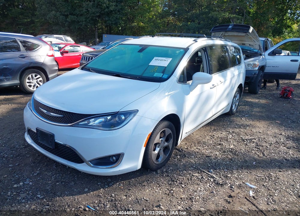 2017 CHRYSLER PACIFICA TOURING L PLUS VIN: 2C4RC1EG7HR572615