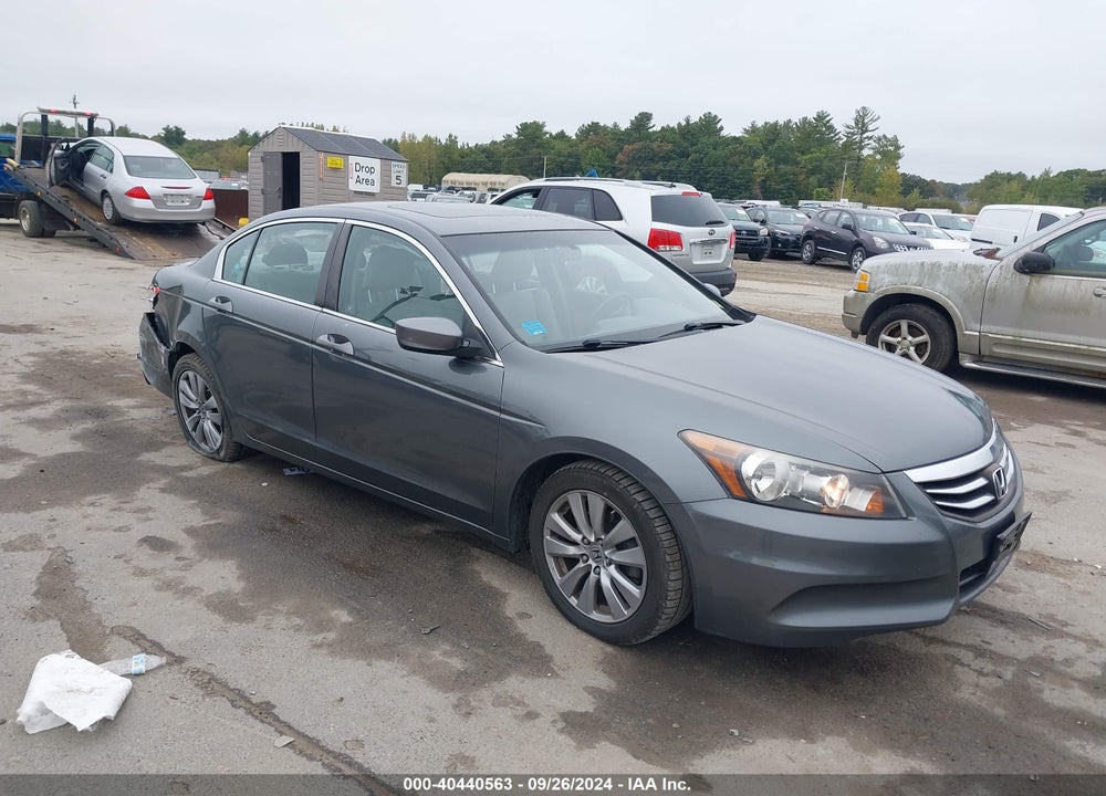 2012 HONDA ACCORD 2.4 EX-L VIN: 1HGCP2F83CA081450