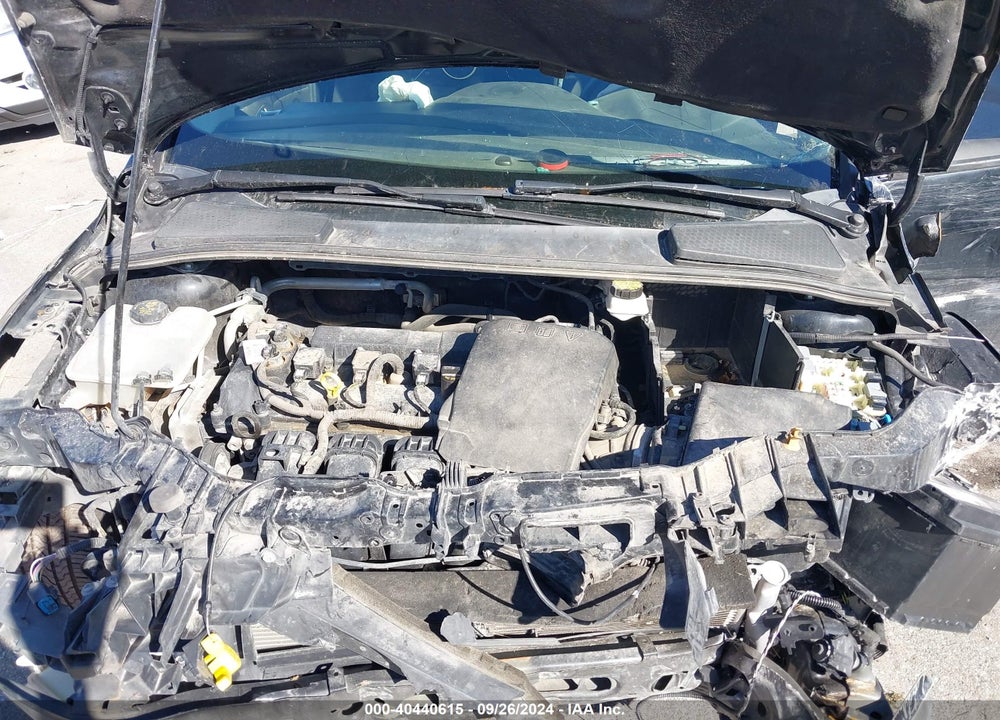 2017 FORD FOCUS SE VIN: 1FADP3F26HL324688