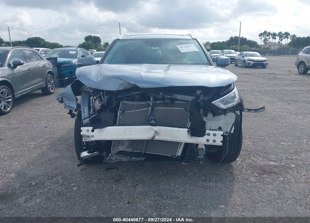 2024 TOYOTA HIGHLANDER PLATINUM VIN: 5TDKDRAHXRS537197