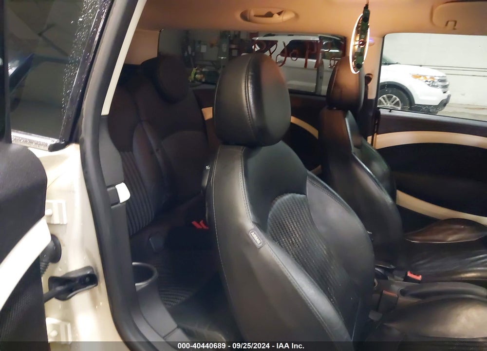 2014 MINI CLUBMAN COOPER S VIN: WMWZG3C50ET800277