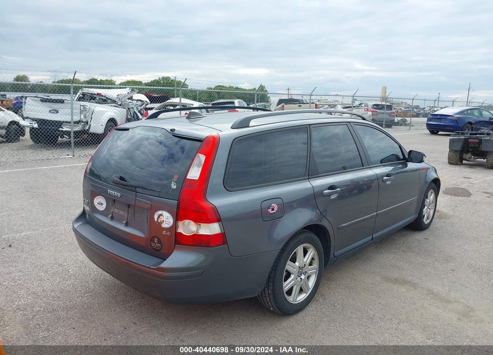 2007 VOLVO V50 2.4I VIN: YV1MW382572313576
