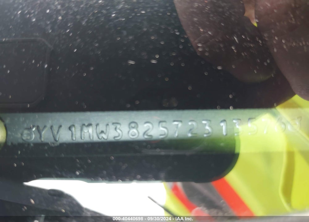 2007 VOLVO V50 2.4I VIN: YV1MW382572313576