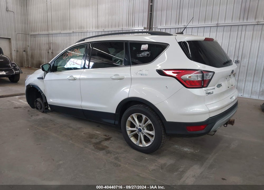 2017 FORD ESCAPE SE VIN: 1FMCU9G99HUD53914