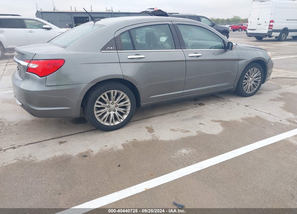 2013 CHRYSLER 200 LIMITED VIN: 1C3CCBCG6DN601208