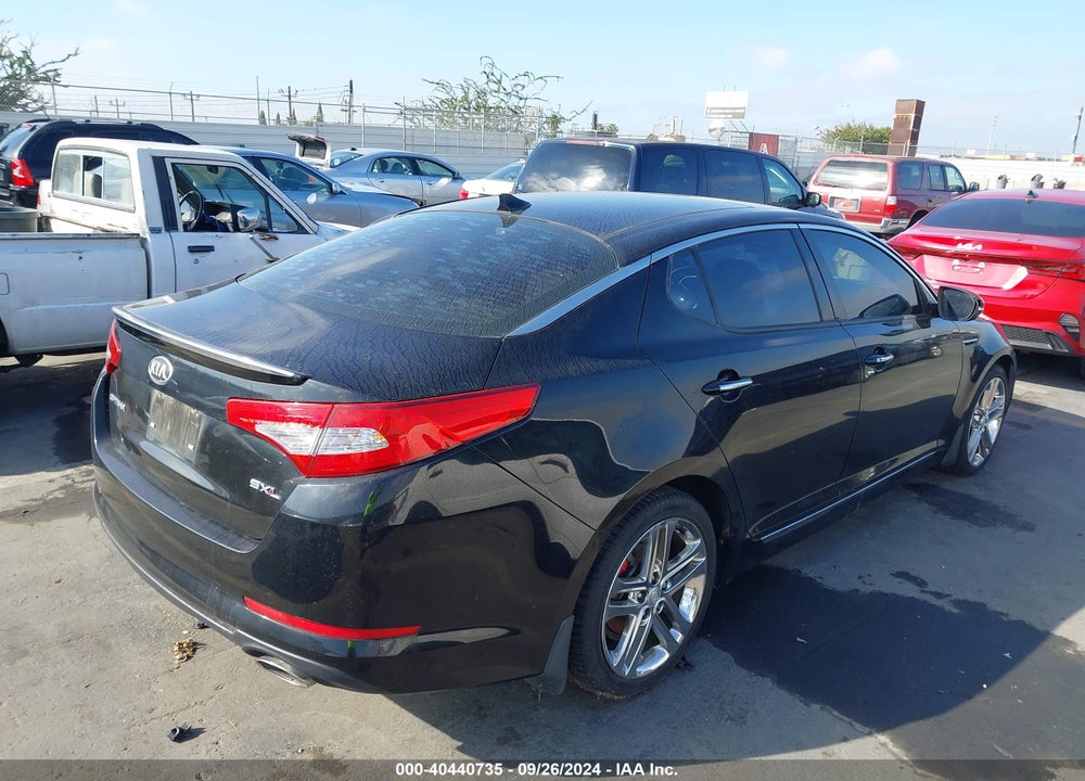 2013 KIA OPTIMA SX VIN: 5XXGR4A65DG088143