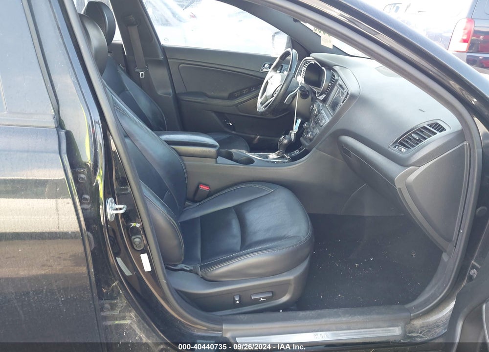 2013 KIA OPTIMA SX VIN: 5XXGR4A65DG088143