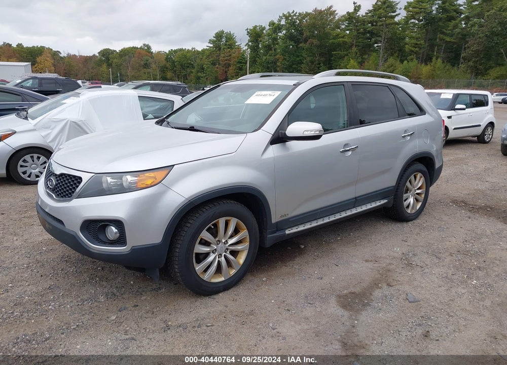 2011 KIA SORENTO EX V6 VIN: 5XYKUDA28BG172682