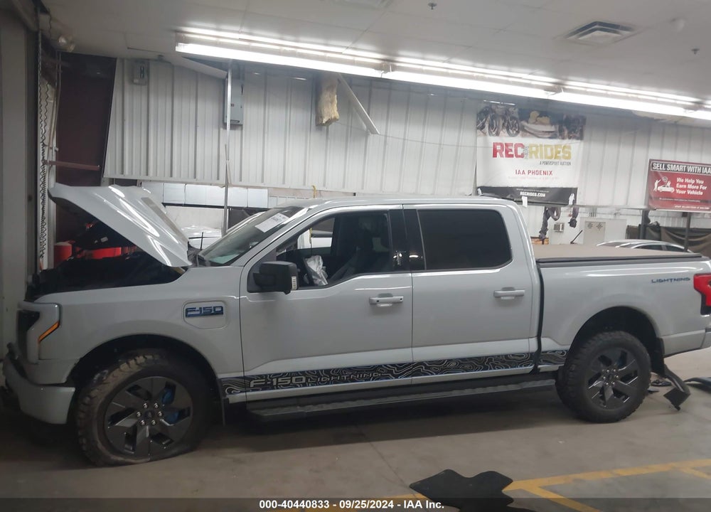 2024 FORD F-150 LIGHTNING FLASH VIN: 1FT6W3L76RWG05573