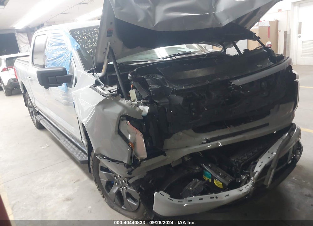 2024 FORD F-150 LIGHTNING FLASH VIN: 1FT6W3L76RWG05573