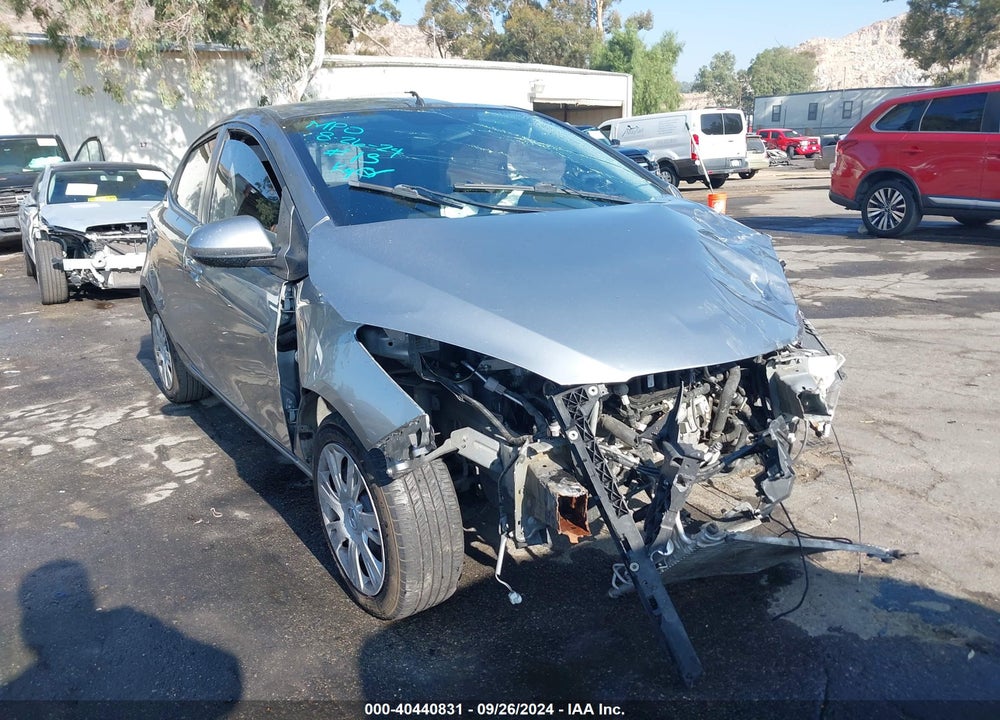 2014 MAZDA 2 SPORT VIN: JM1DE1KZXE0183046