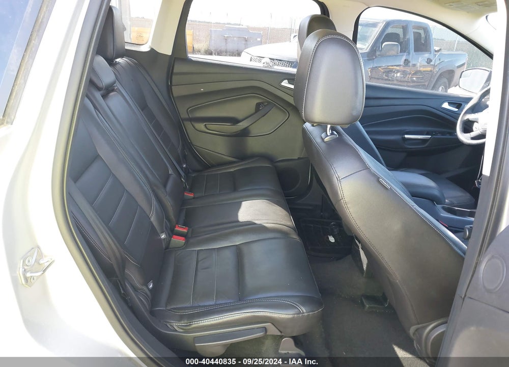2015 FORD ESCAPE SE VIN: 1FMCU9G91FUC12798