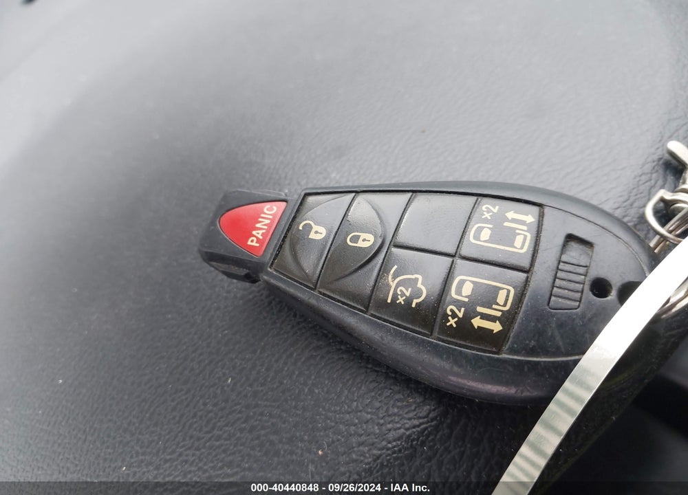 2014 DODGE GRAND CARAVAN SXT VIN: 2C4RDGCG0ER263311