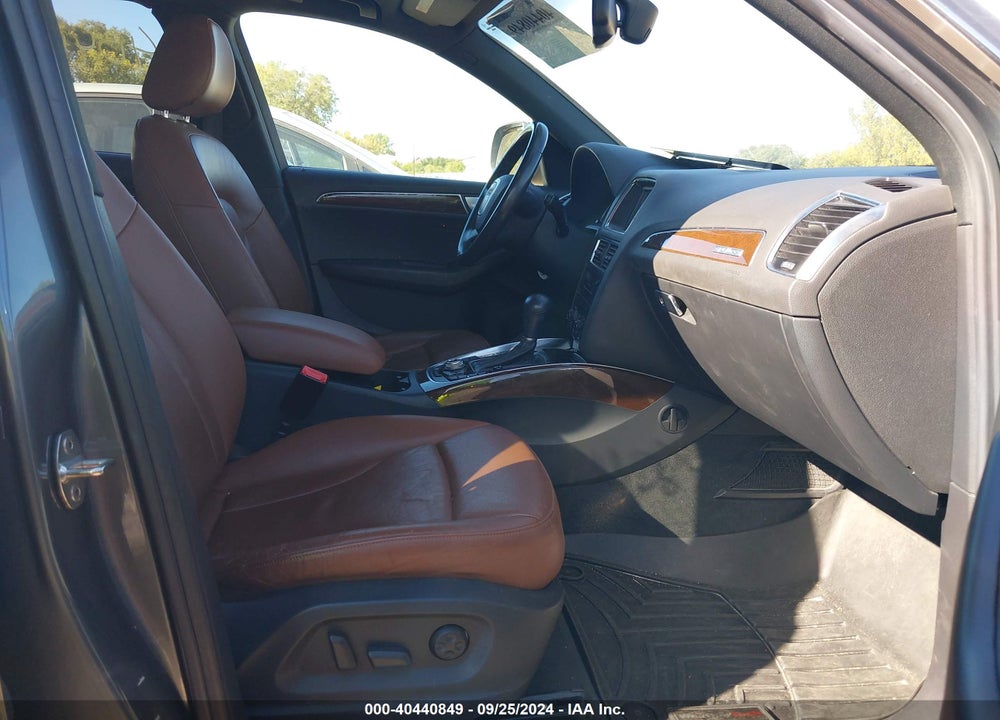 2012 AUDI Q5 2.0T PREMIUM VIN: WA1LFAFP8CA102936