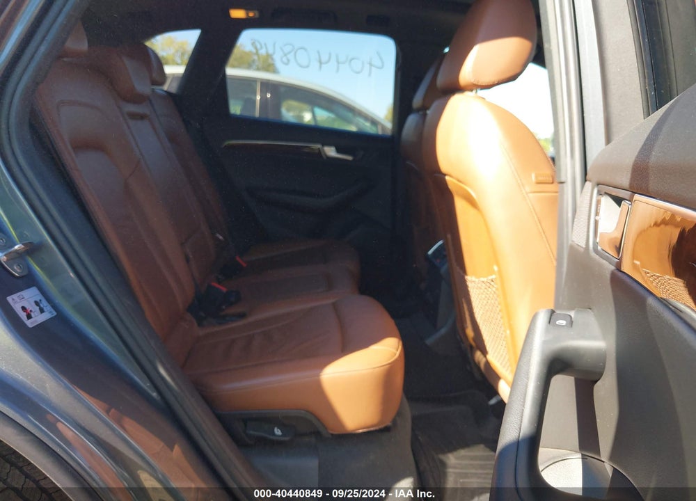 2012 AUDI Q5 2.0T PREMIUM VIN: WA1LFAFP8CA102936