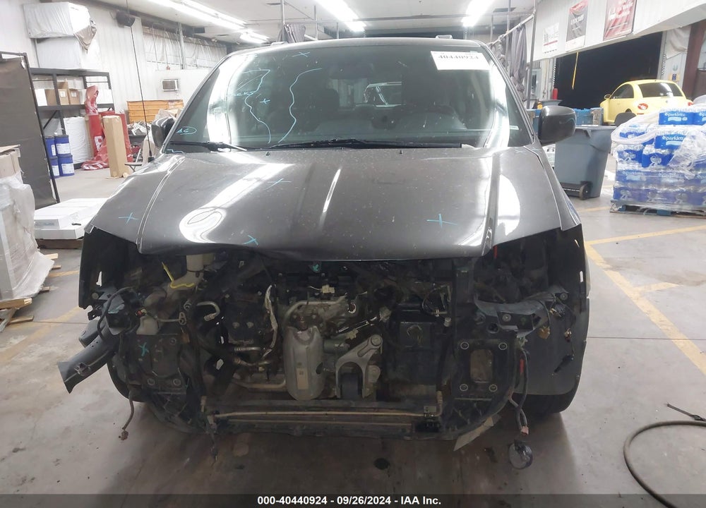 2019 DODGE GRAND CARAVAN SXT VIN: 2C4RDGCG7KR725827
