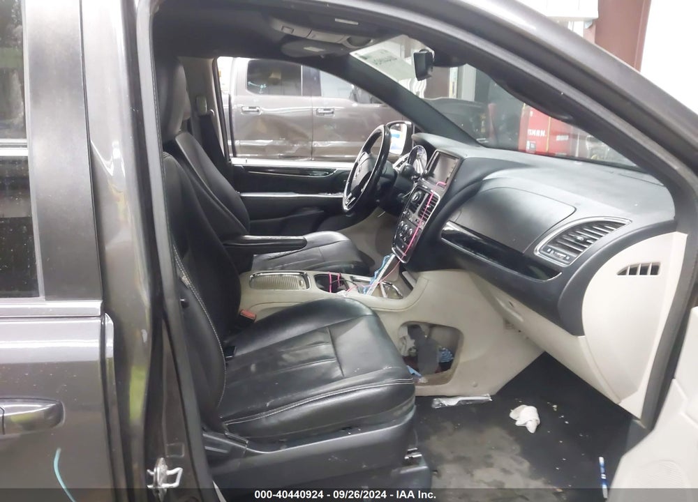 2019 DODGE GRAND CARAVAN SXT VIN: 2C4RDGCG7KR725827