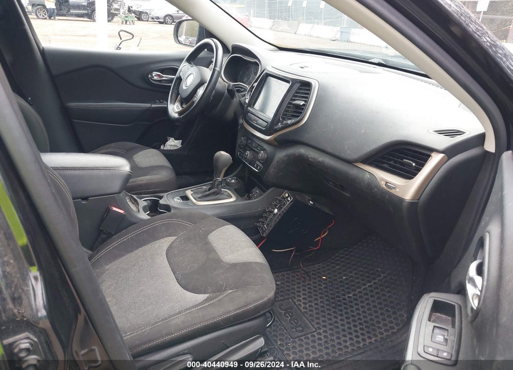 2014 JEEP CHEROKEE LATITUDE VIN: 1C4PJMCS9EW179790