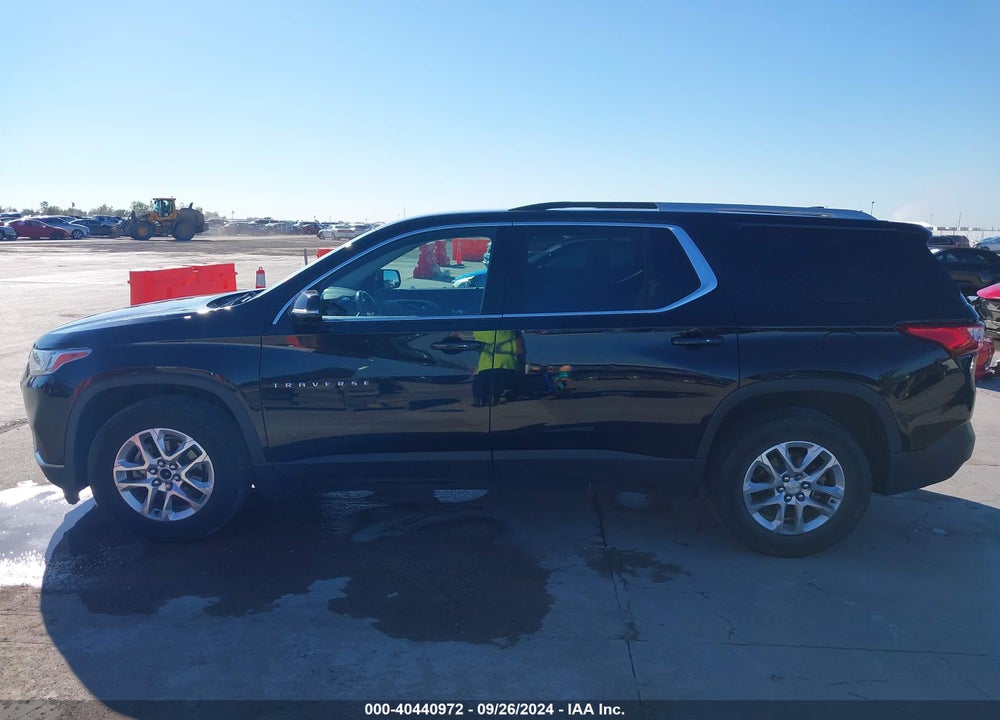 2018 CHEVROLET TRAVERSE 1LT VIN: 1GNERGKW0JJ167385