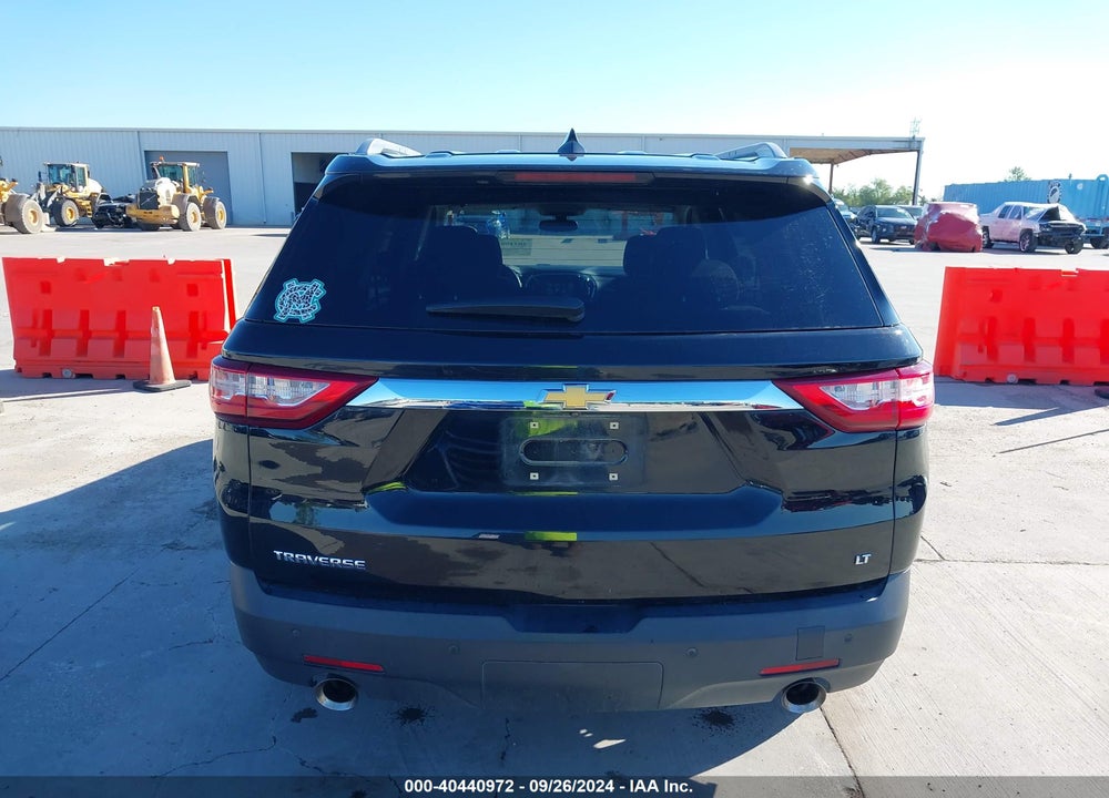 2018 CHEVROLET TRAVERSE 1LT VIN: 1GNERGKW0JJ167385