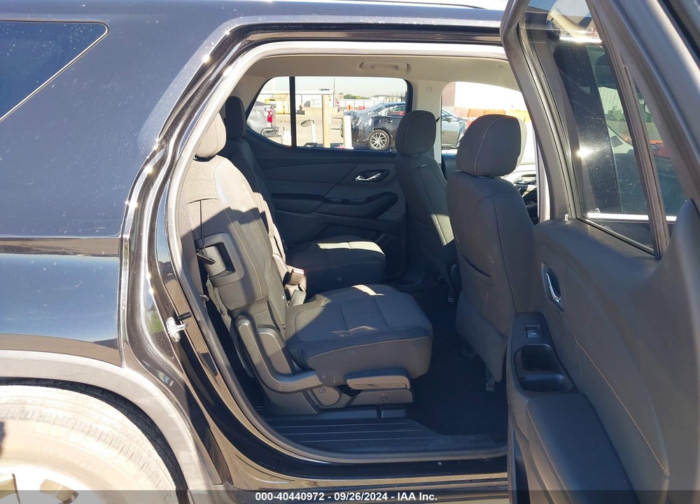 2018 CHEVROLET TRAVERSE 1LT VIN: 1GNERGKW0JJ167385