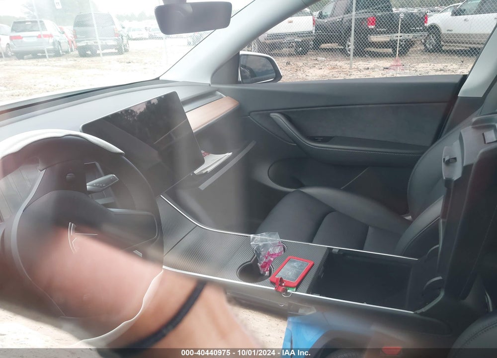 2020 TESLA MODEL Y LONG RANGE DUAL MOTOR ALL-WHEEL DRIVE VIN: 5YJYGDEE5LF028442
