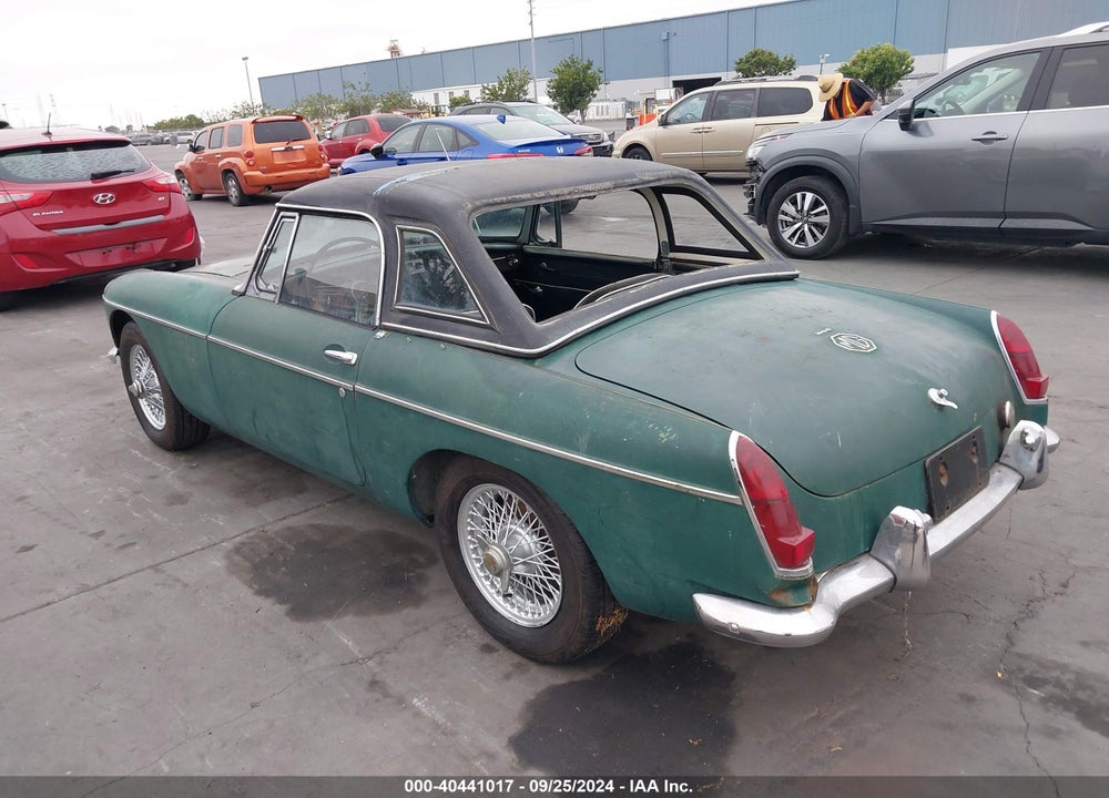1965 MG B VIN: 65GHN3L49507