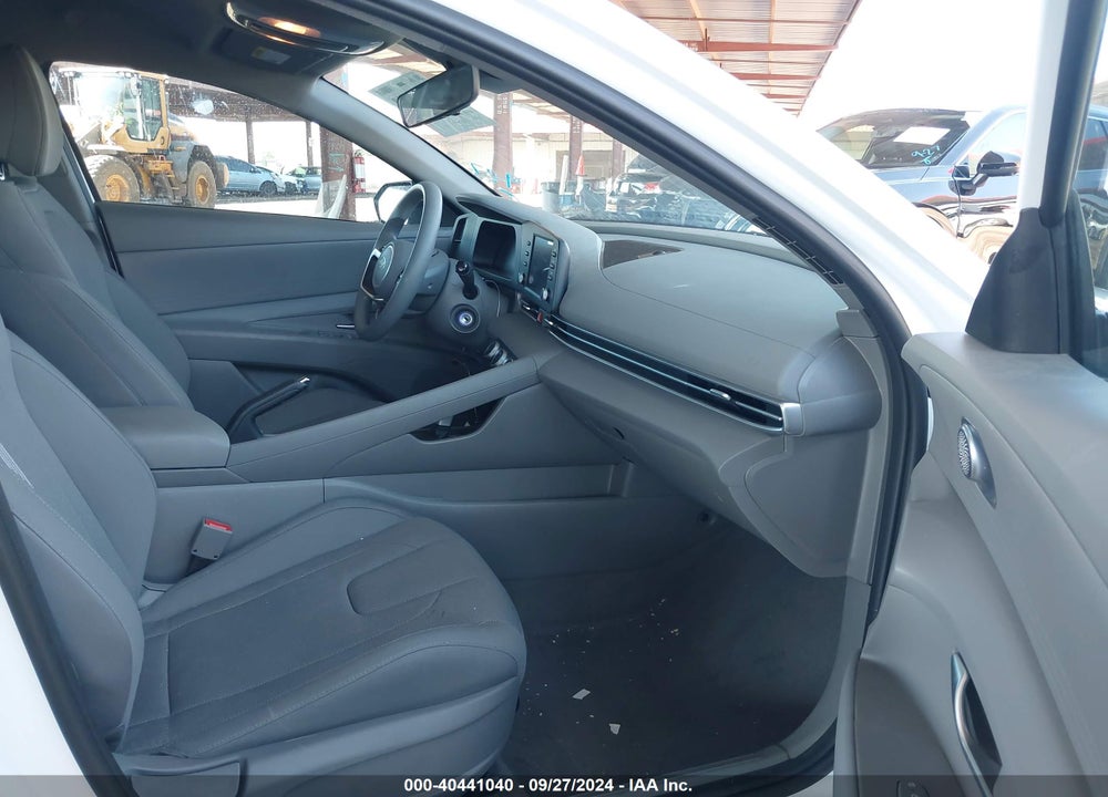 2024 HYUNDAI ELANTRA SE VIN: KMHLL4DG9RU667170