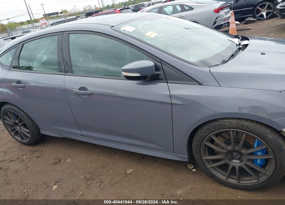 2017 FORD FOCUS RS VIN: WF0DP3TH6H4120578