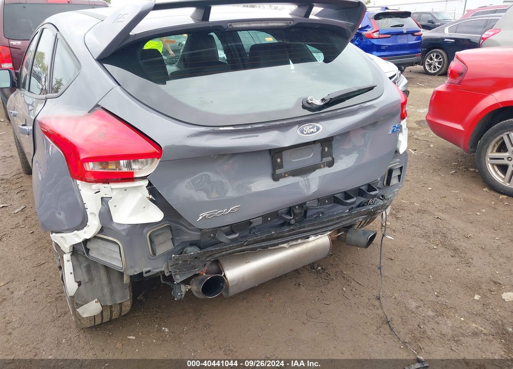 2017 FORD FOCUS RS VIN: WF0DP3TH6H4120578
