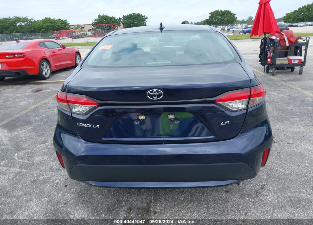 2022 TOYOTA COROLLA LE VIN: 5YFEPMAE7NP379367