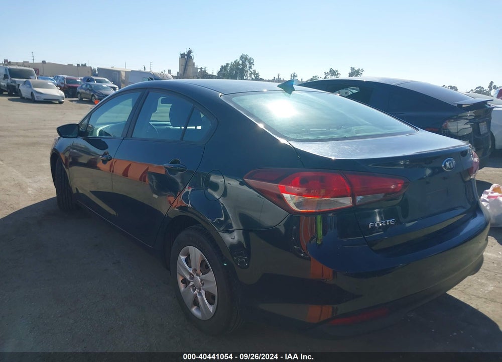 2017 KIA FORTE LX VIN: 3KPFK4A78HE031040