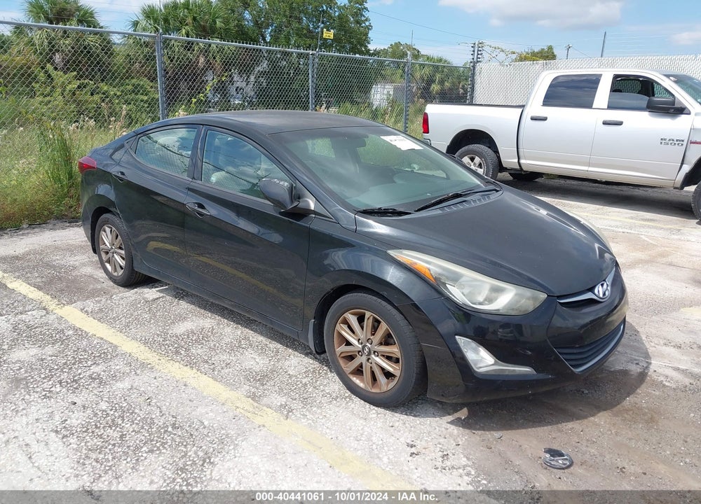 2014 HYUNDAI ELANTRA SE VIN: 5NPDH4AE0EH490056