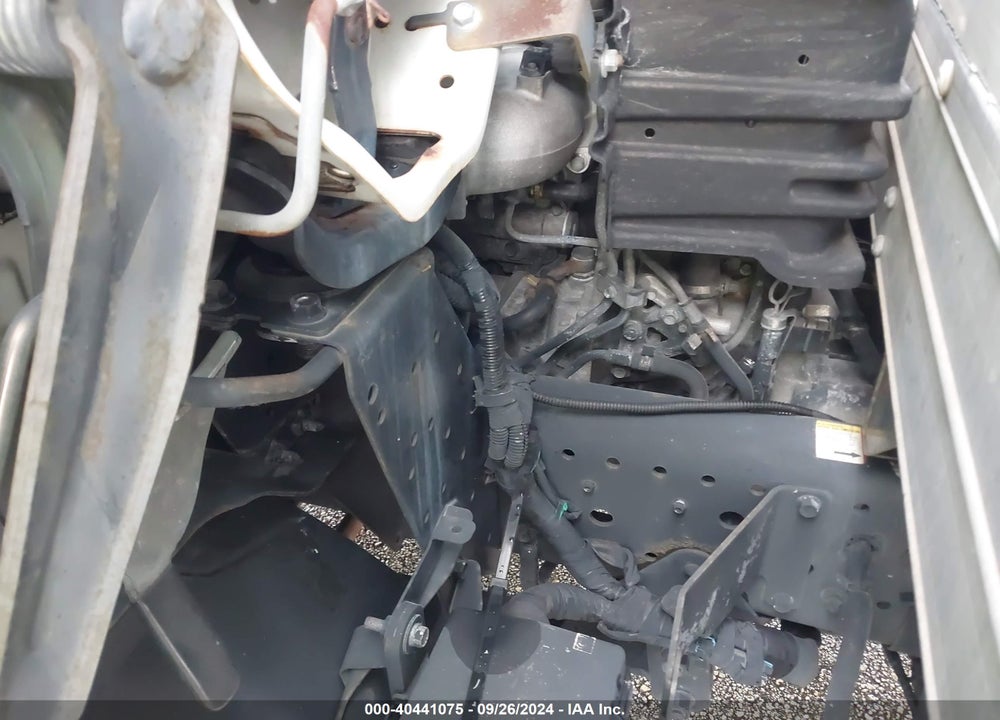 2015 ISUZU NPR DSL REG AT VIN: JALC4W163F7003786