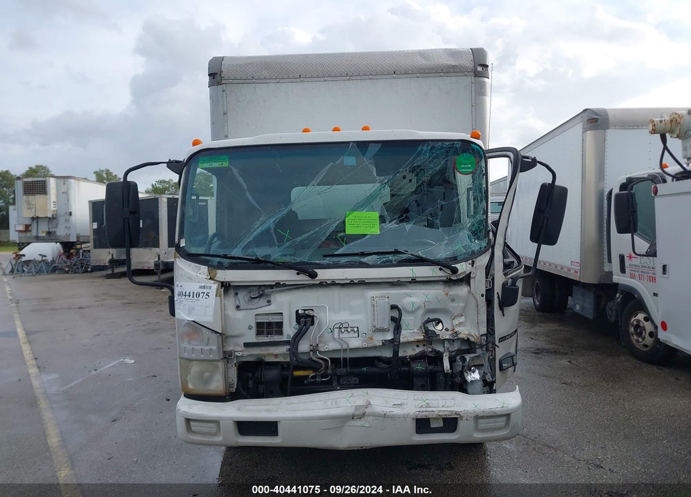 2015 ISUZU NPR DSL REG AT VIN: JALC4W163F7003786