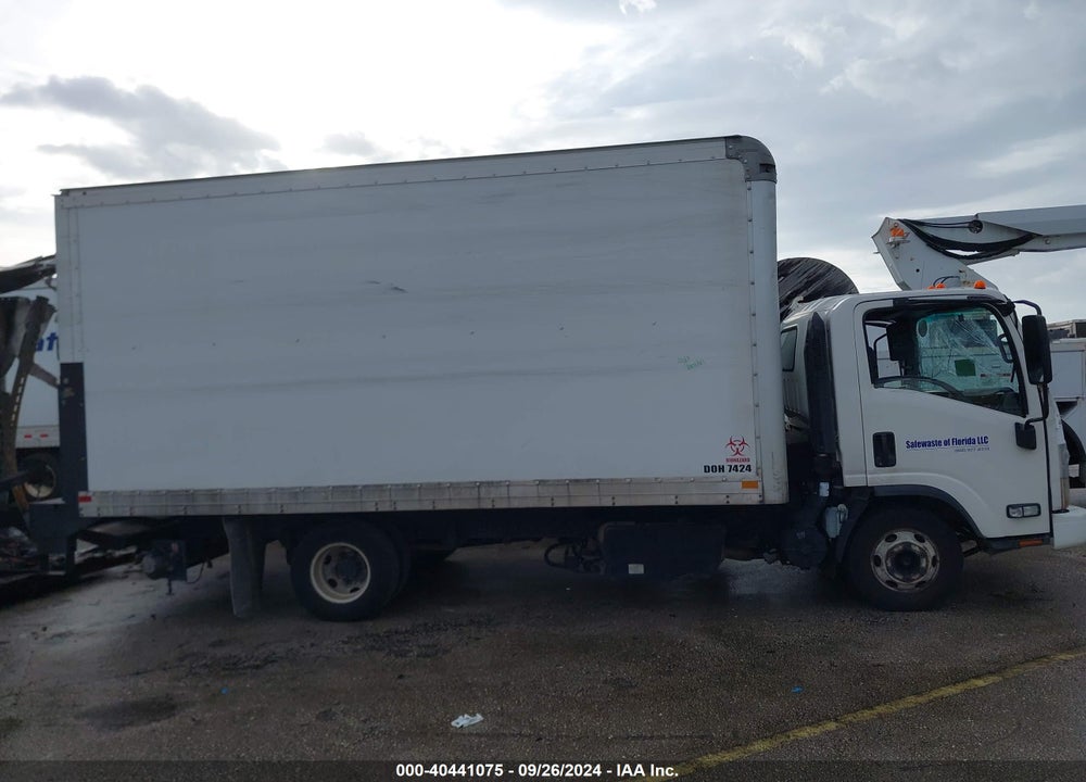 2015 ISUZU NPR DSL REG AT VIN: JALC4W163F7003786