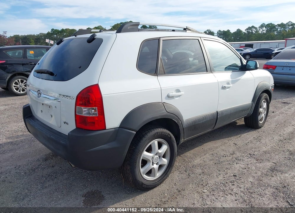 2005 HYUNDAI TUCSON GLS/LX VIN: KM8JN12D95U043033