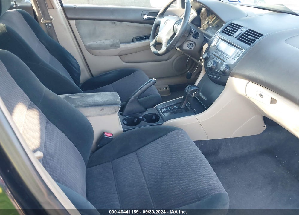 2007 HONDA ACCORD 2.4 LX VIN: 3HGCM56497G700597