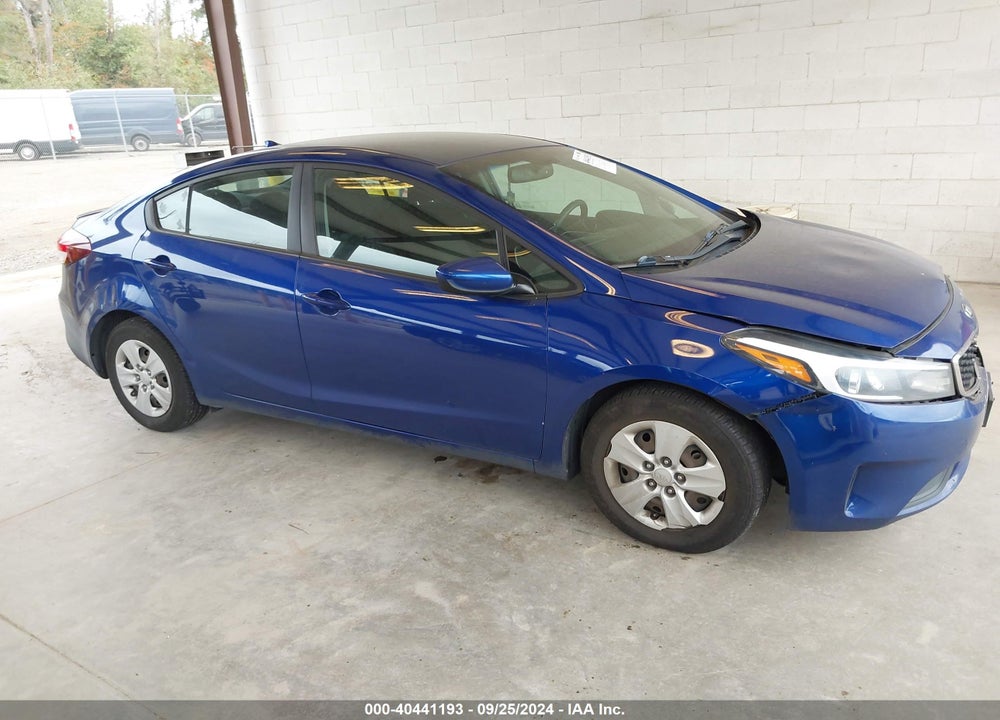 2017 KIA FORTE LX VIN: 3KPFK4A77HE047035