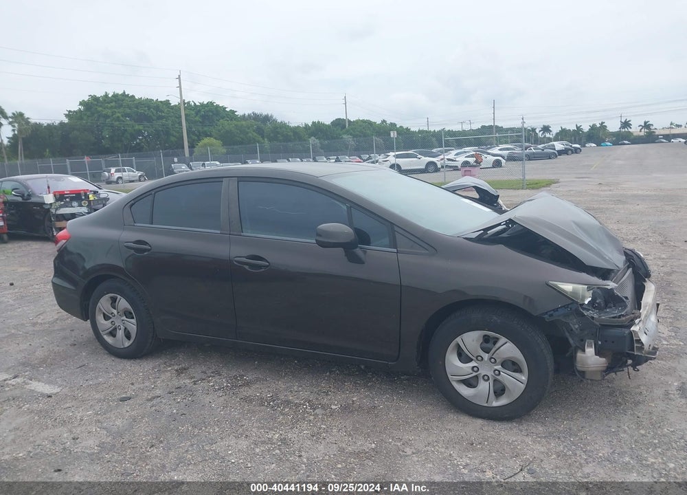 2013 HONDA CIVIC LX VIN: 19XFB2F50DE043950