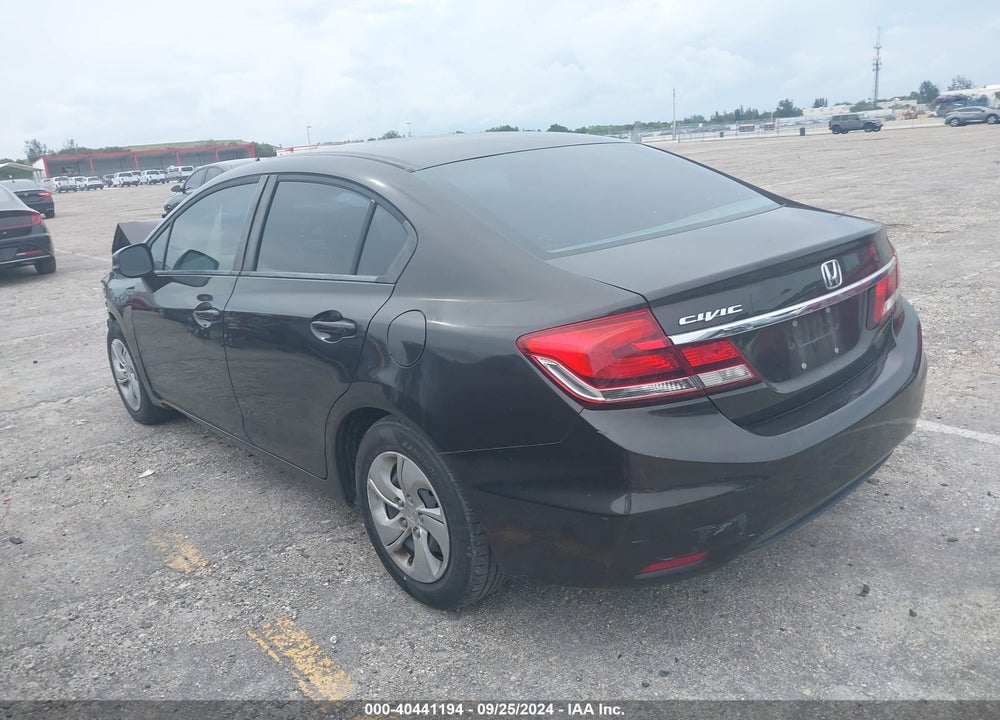 2013 HONDA CIVIC LX VIN: 19XFB2F50DE043950