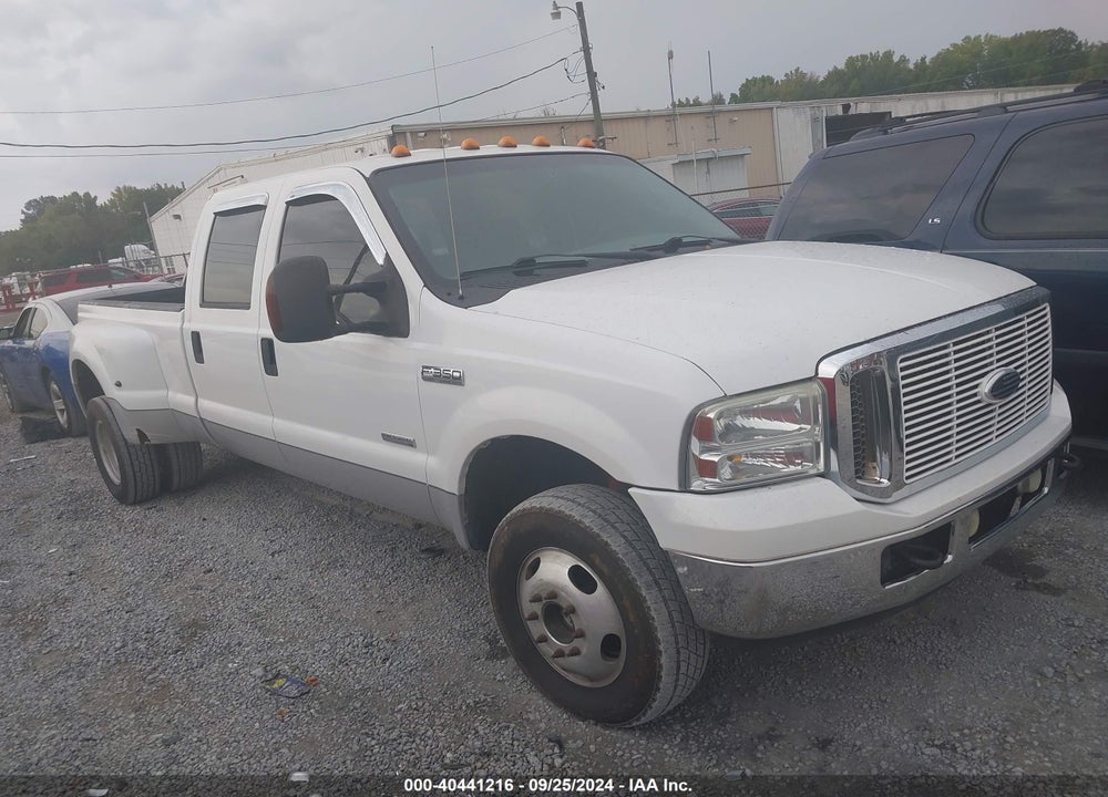 2005 FORD F-350 LARIAT/XL/XLT VIN: 1FTWW33P05ED21484