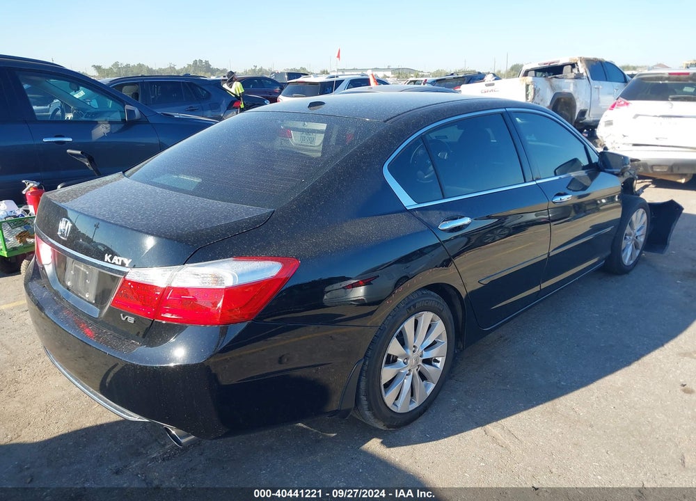 2013 HONDA ACCORD EX-L V-6 VIN: 1HGCR3F89DA013994