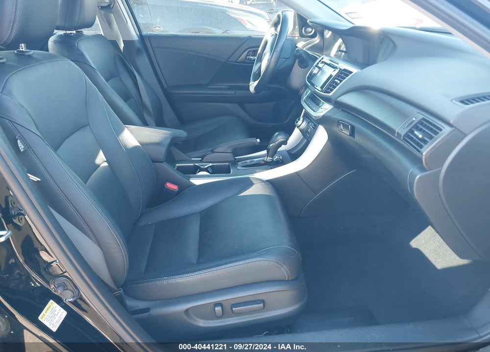 2013 HONDA ACCORD EX-L V-6 VIN: 1HGCR3F89DA013994