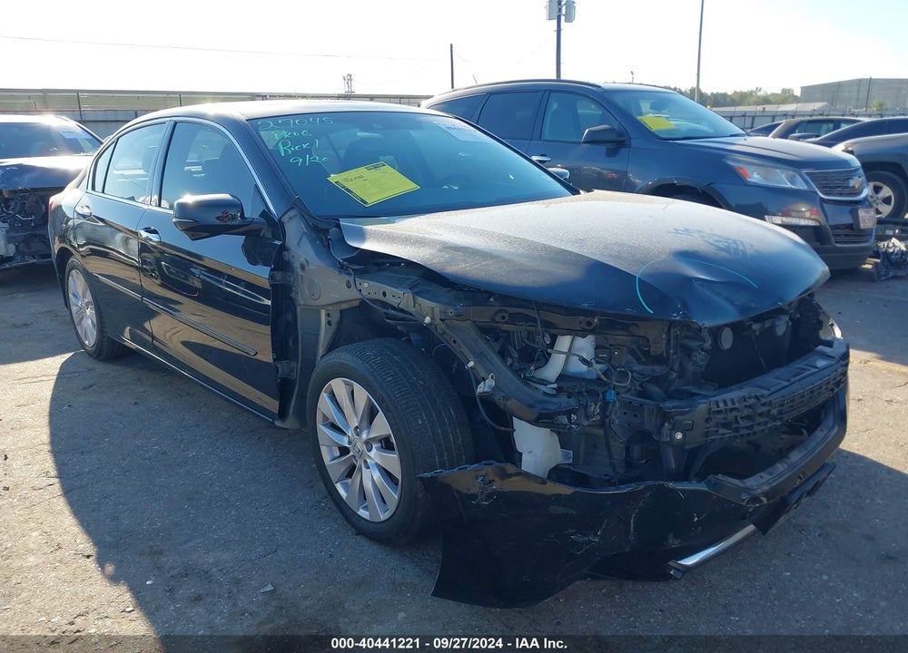 2013 HONDA ACCORD EX-L V-6 VIN: 1HGCR3F89DA013994