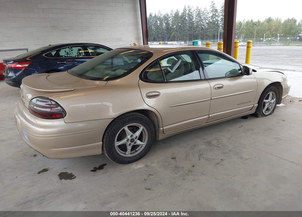 2001 PONTIAC GRAND PRIX GT VIN: 1G2WP52K21F214654